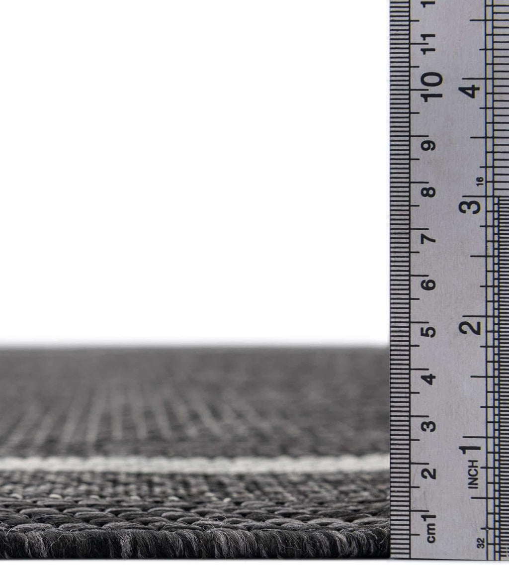 Unique Loom Outdoor Border Collection Area Rug - Soft Border (13' Round, Black/ Ivory)