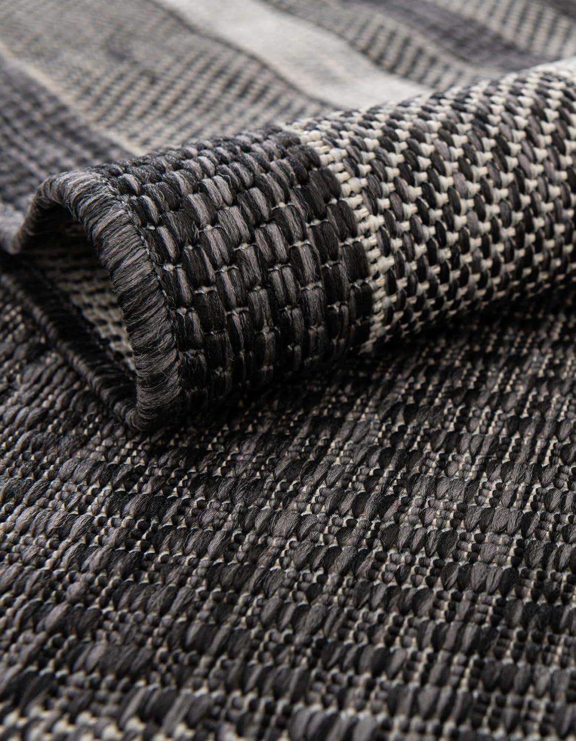 Unique Loom Outdoor Border Collection Area Rug - Soft Border (13' Square Black/Ivory)