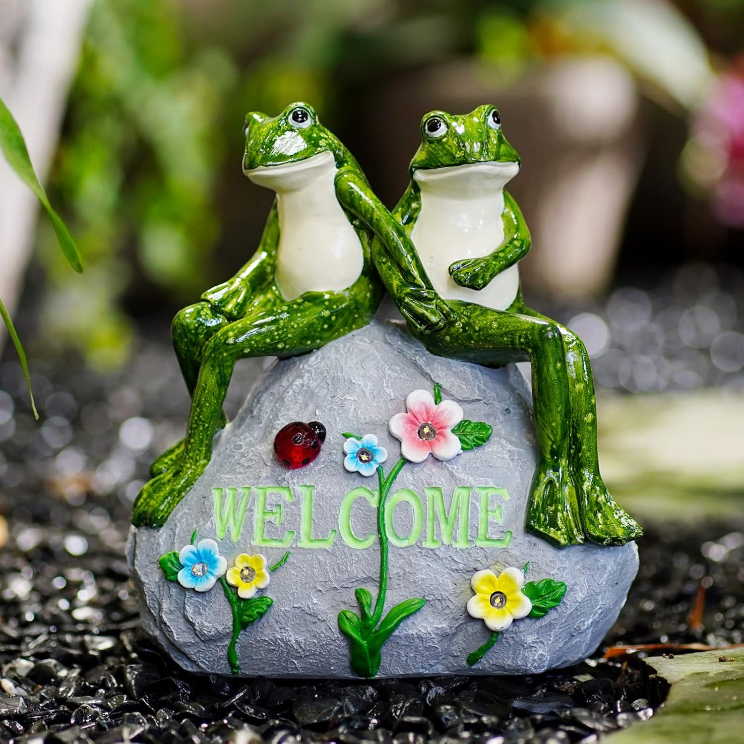 Nacome Garden Outdoor Statues Frog with Succulent and 7 LED Lights - Lawn Decor for Patio, Balcony, Yard Ornament - Unique Housewarming Gifts