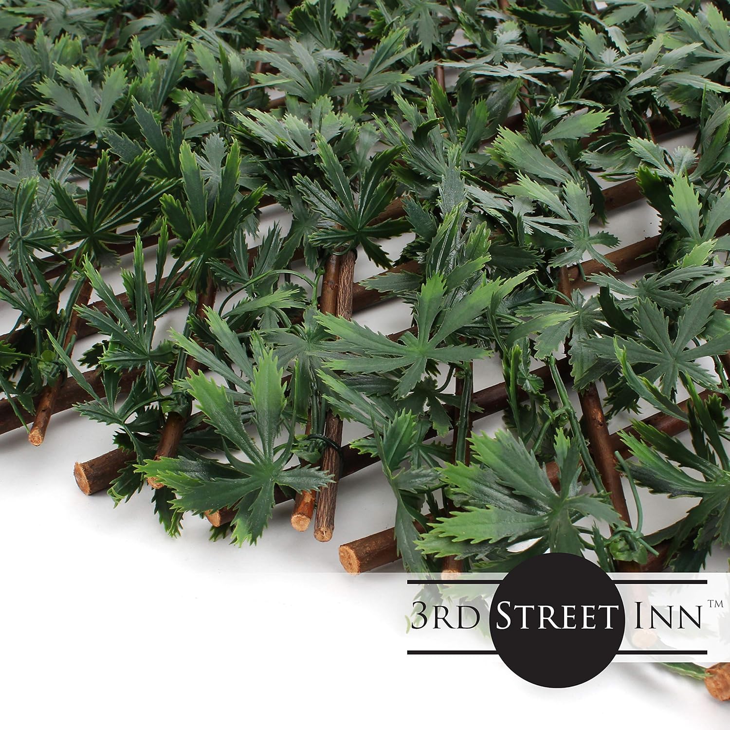 3rd Street Inn™ Leaf Trellis - Bamboo Greenery Panel - Boxwood and Ivy Privacy Fence Substitute - DIY Flexible Fencing (1, Cannabis)