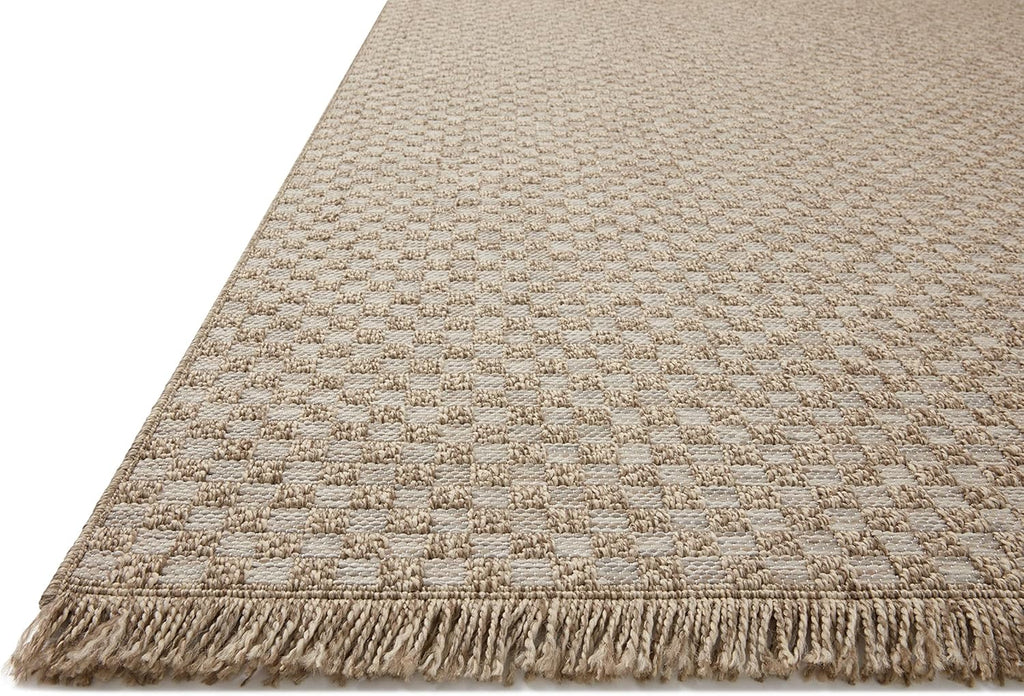 Loloi Dawn Collection Indoor/Outdoor DAW-02 Tan 7'-8" x 7'-8" Round Area Rug