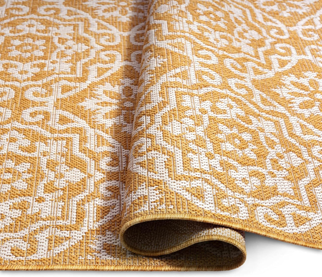 Nicole Miller New York Patio Country Julia Transitional Geometric Indoor/Outdoor Area Rug, Yellow/White, 7'9"x10'2"