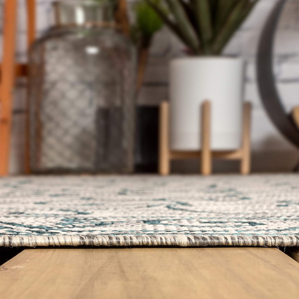 JONATHAN Y SMB106E-5R Charleston Vintage Filigree Textured Weave Gray/Teal 5' Round Indoor/Outdoor Area Rug, Pet Friendly, Non-Shedding, Stain Resistant, Easy-Cleaning for Backyard, Patio, Porch