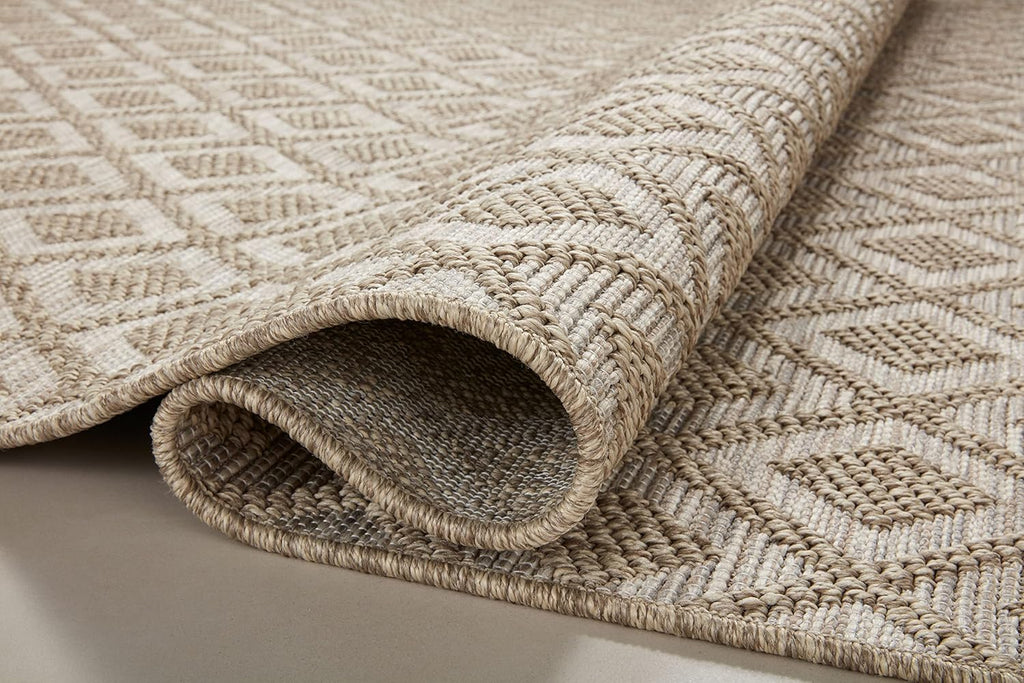 Loloi Dawn Collection Indoor/Outdoor DAW-07 Light Brown 7'-8" x 7'-8" Round Area Rug