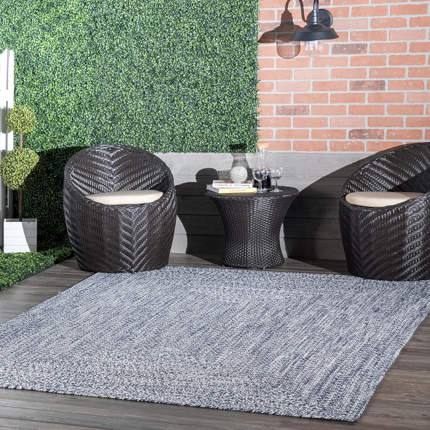 nuLOOM 8' Round Solid Hand Braided Indoor/Outdoor Area Rug, Pet-Friendly, High Traffic, Weather Resistant, for Patio, Balcony, Bedroom, Living, Dining Room, Wynn Navy