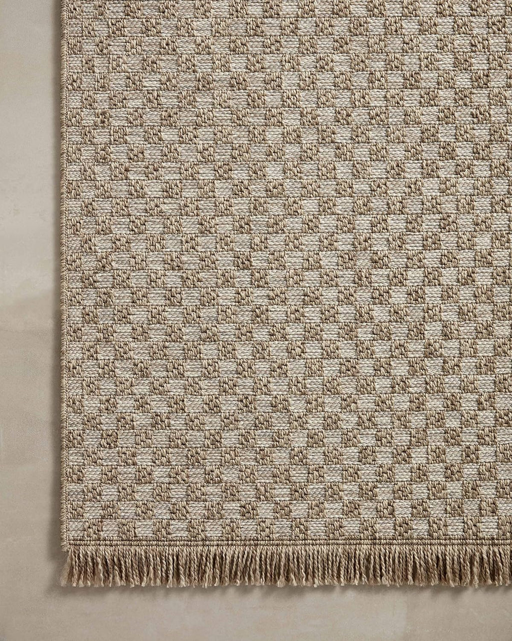 Loloi Dawn Collection Indoor/Outdoor DAW-02 Tan 7'-8" x 7'-8" Round Area Rug