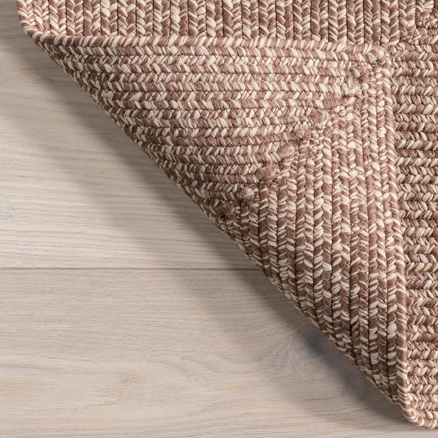 Nuloom Wynn Solid 2' x 8' Indoor/Outdoor Runner Rug for Living Room Patio Deck Front Porch Entryway Hallway, Brown