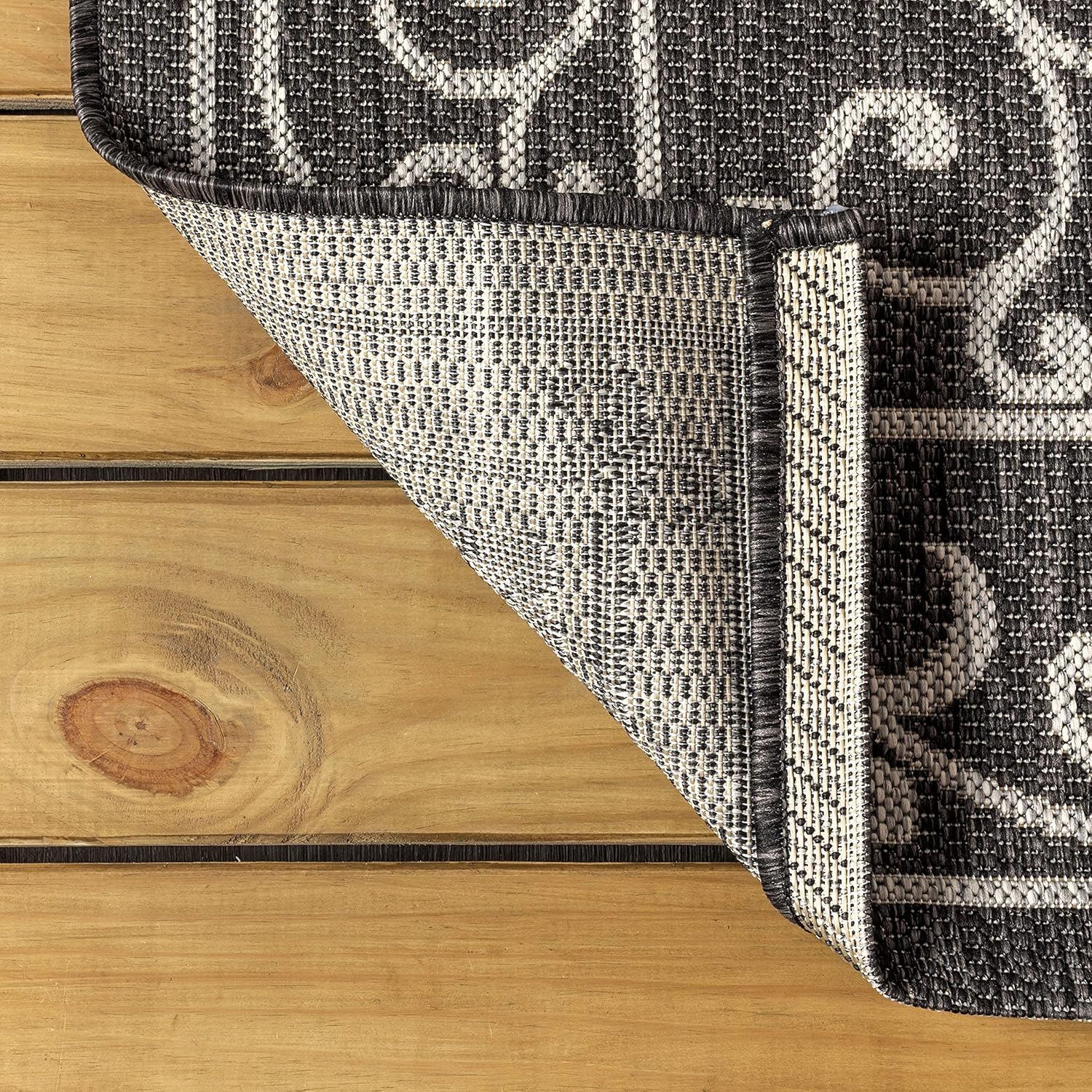 JONATHAN Y SMB106G-9R Charleston Vintage Filigree Textured Weave Black/Gray 9' Round Indoor/Outdoor Area Rug, Pet Friendly, Non-Shedding, Stain Resistant, Easy-Cleaning for Backyard, Patio, Porch