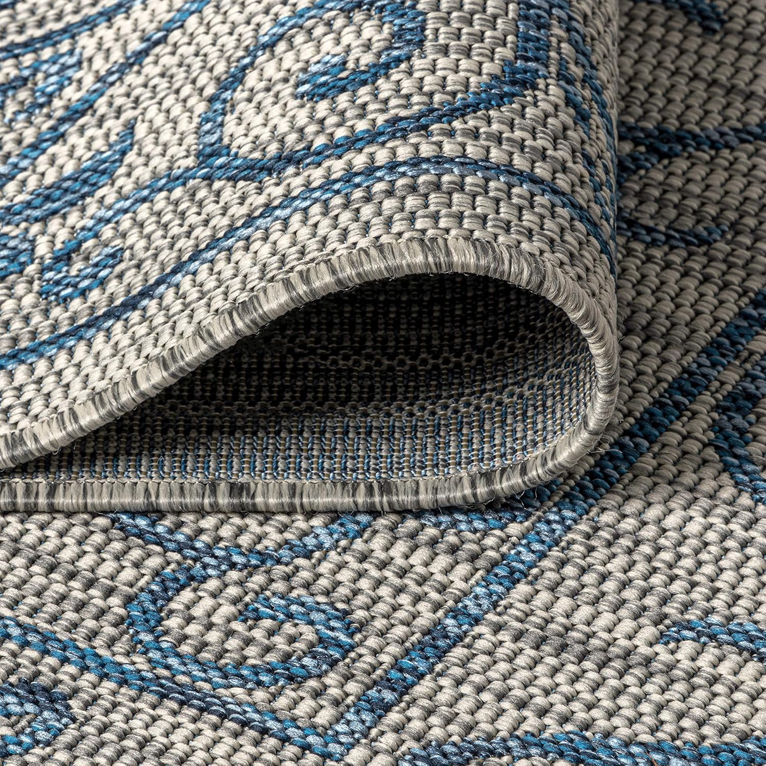 JONATHAN Y SMB106C-4R Charleston Vintage Filigree Textured Weave Gray/Navy 4' Round Indoor/Outdoor Area Rug, Pet Friendly, Non-Shedding, Stain Resistant, Easy-Cleaning for Backyard, Patio, Porch